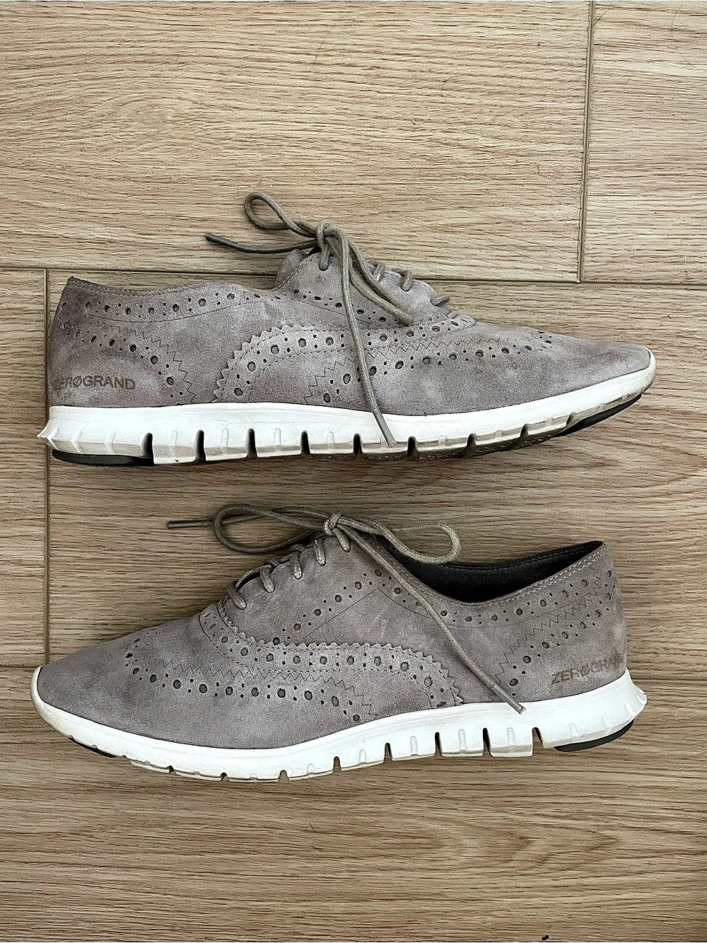 Cole Haan ØriginalGrand Gray Sneakers Size 7 | Classic Office Comfort